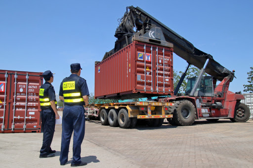 Drayage container